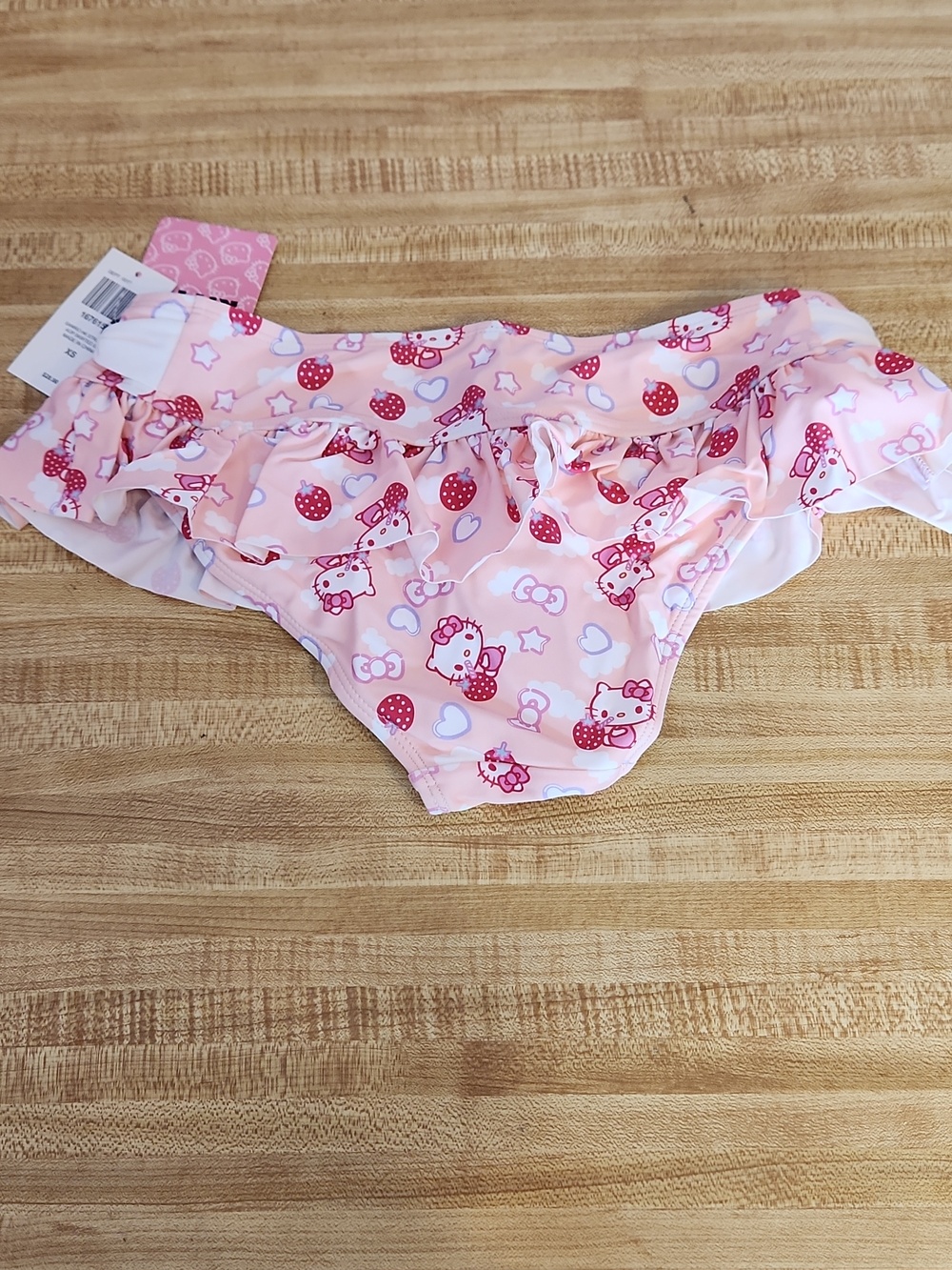 Hot Topic x Sanrio Hello Kitty Pink & White Bikini Set with Ruffle Skirt, XS - Picture 7 of 10